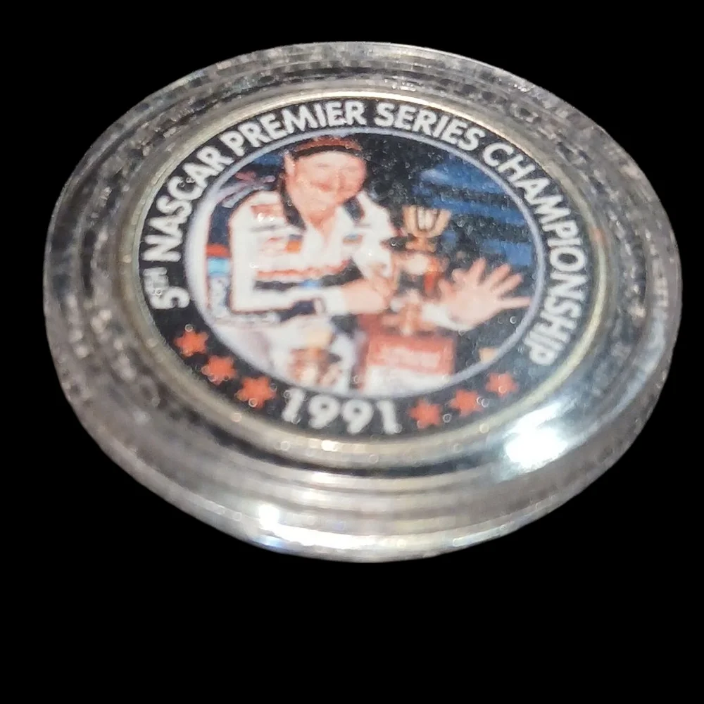 Source Unknown Colorized U.S. Coin Set - Picture 10 of 16